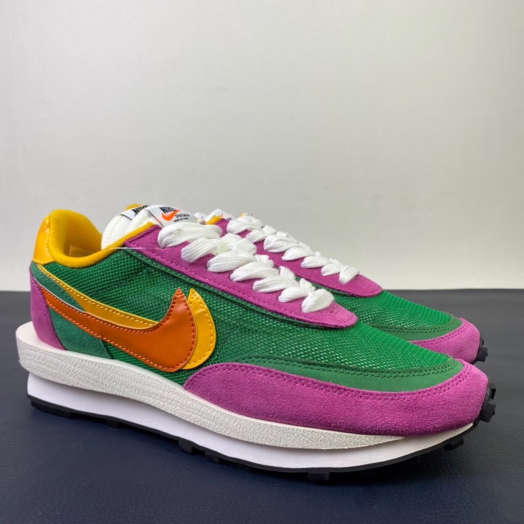 Nike LD Waffle sacai Pine Green