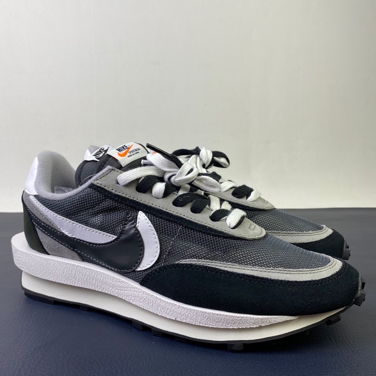 Nike LD Waffle sacai Black