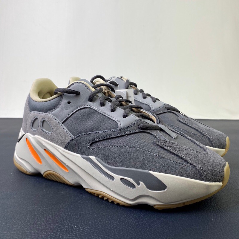 adidas Yeezy Boost 700 Magnet