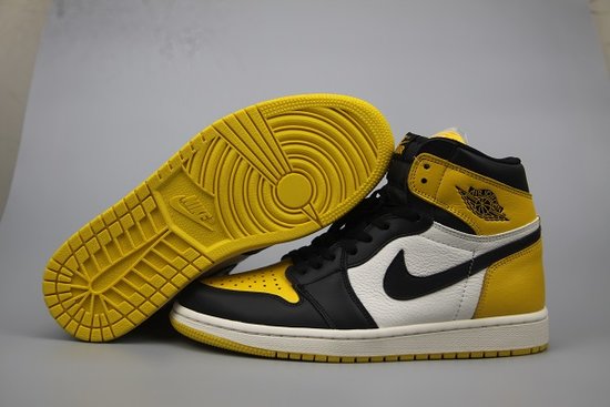 AIR JORDAN 1 YELLOW TOE AR1020-700