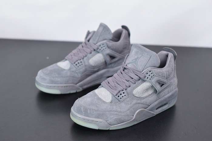 NIKE KAWS x Air Jordan 4 Cool Grey