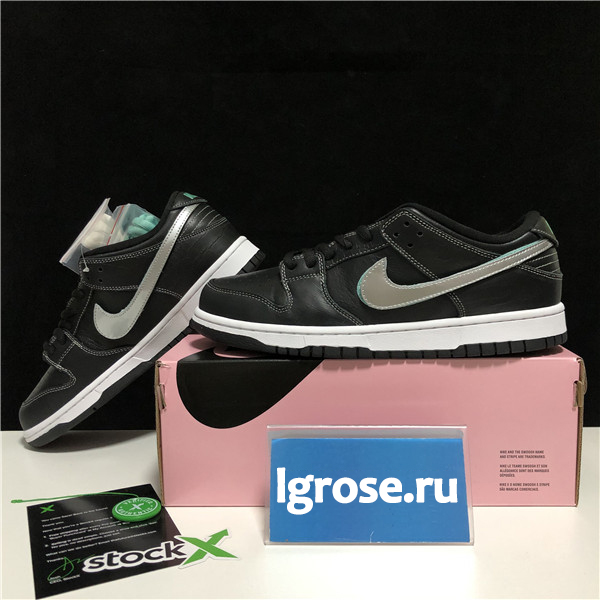 NIKE SB DUNK LOW DIAMOND SUPPLY CO BLACK DIAMOND