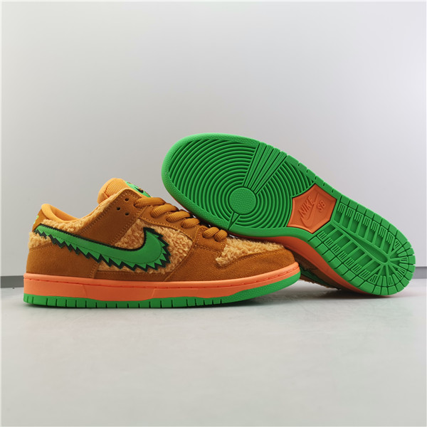 Nike SB Dunk Low Grateful Dead Bears Orange