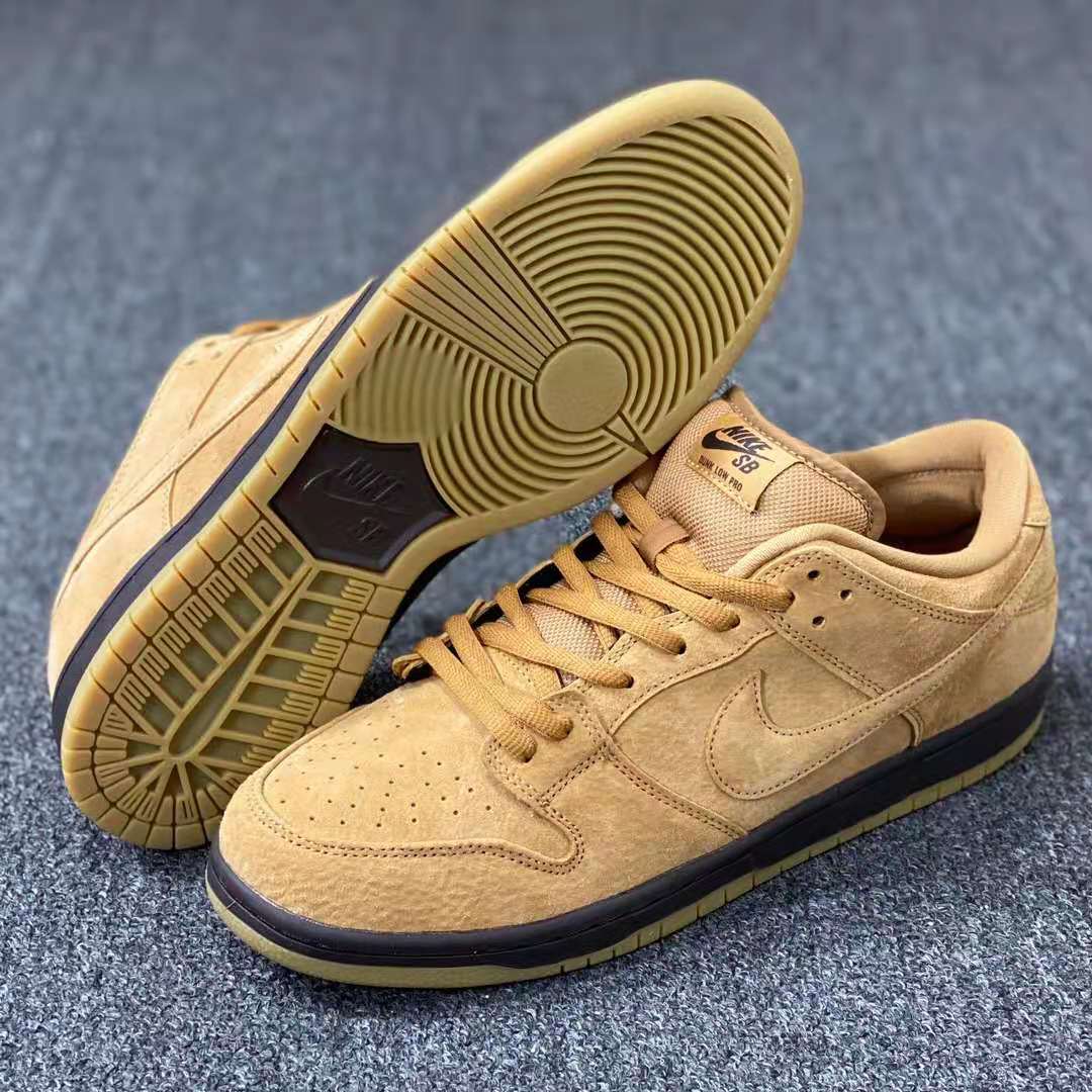 Nike SB Dunk Low Wheat