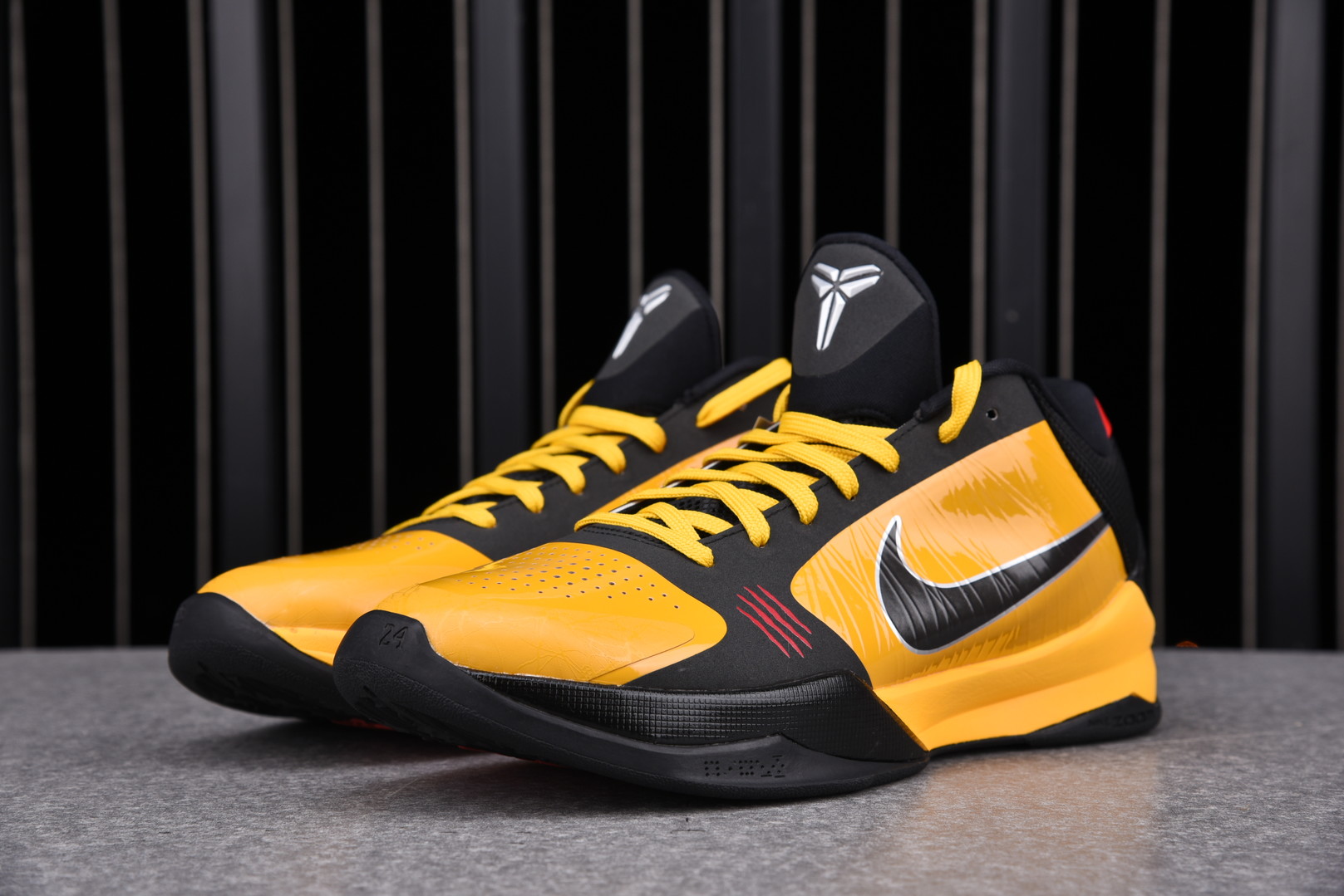 Nike Kobe 5 Protro Bruce Lee