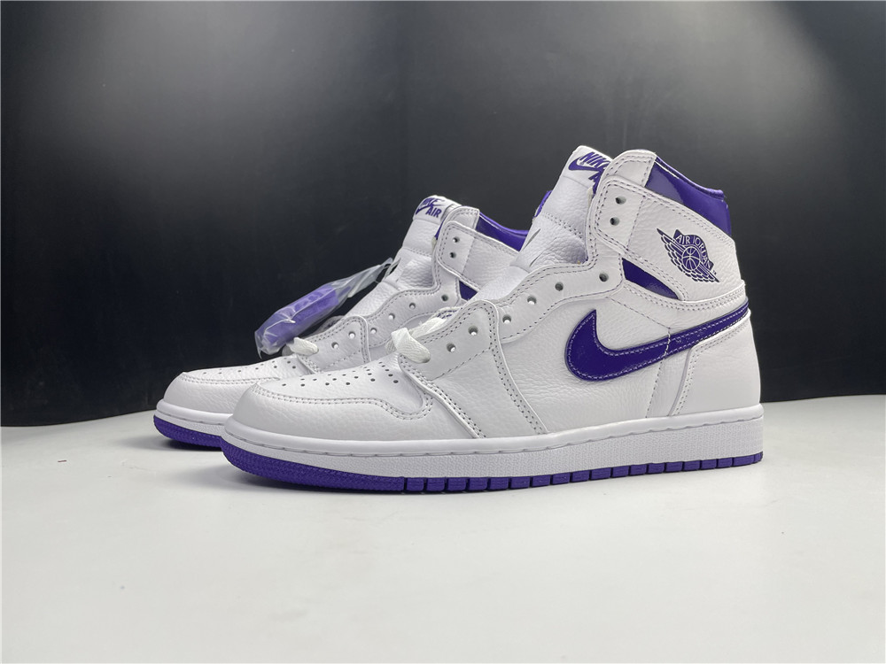 Air Jordan 1 WMNS Court Purple