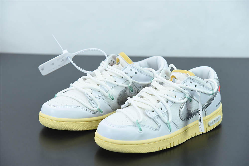 OFF WHITE x Nike Dunk SB Low Lot 1