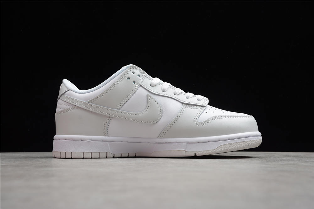 Nike Dunk Low Photon Dust