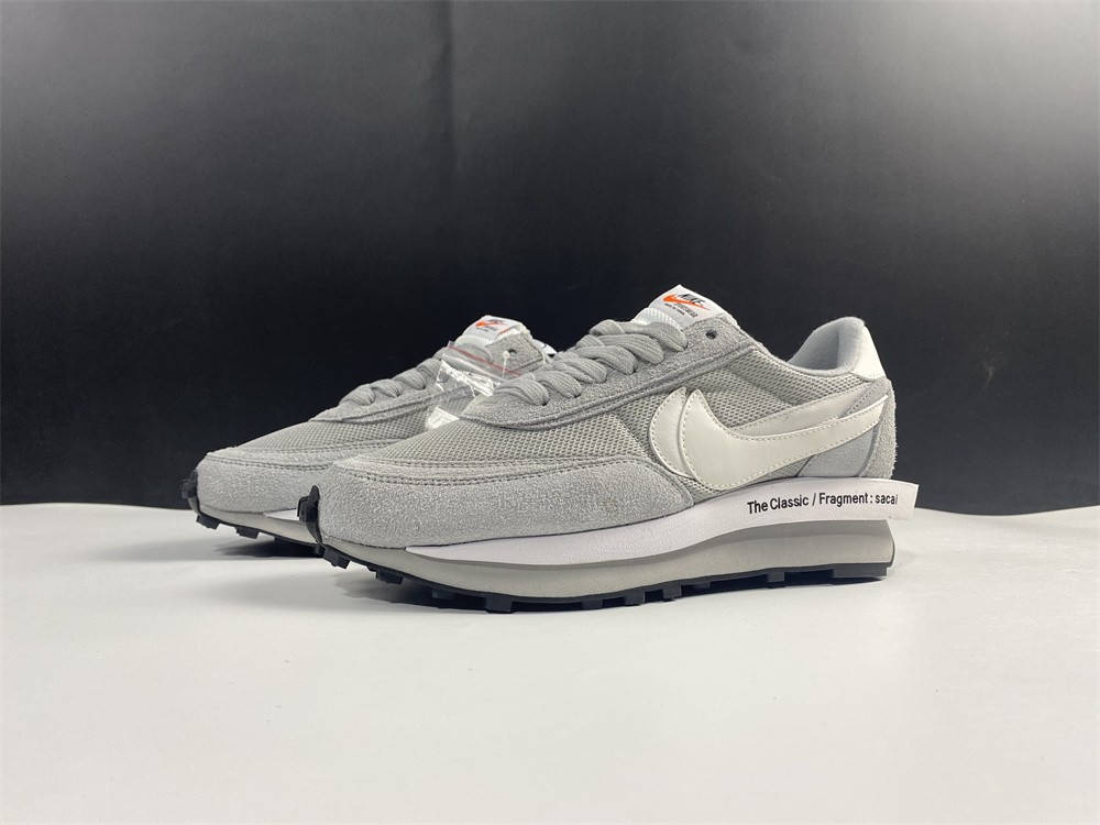 Nike LD Waffle SF sacai Fragment Grey