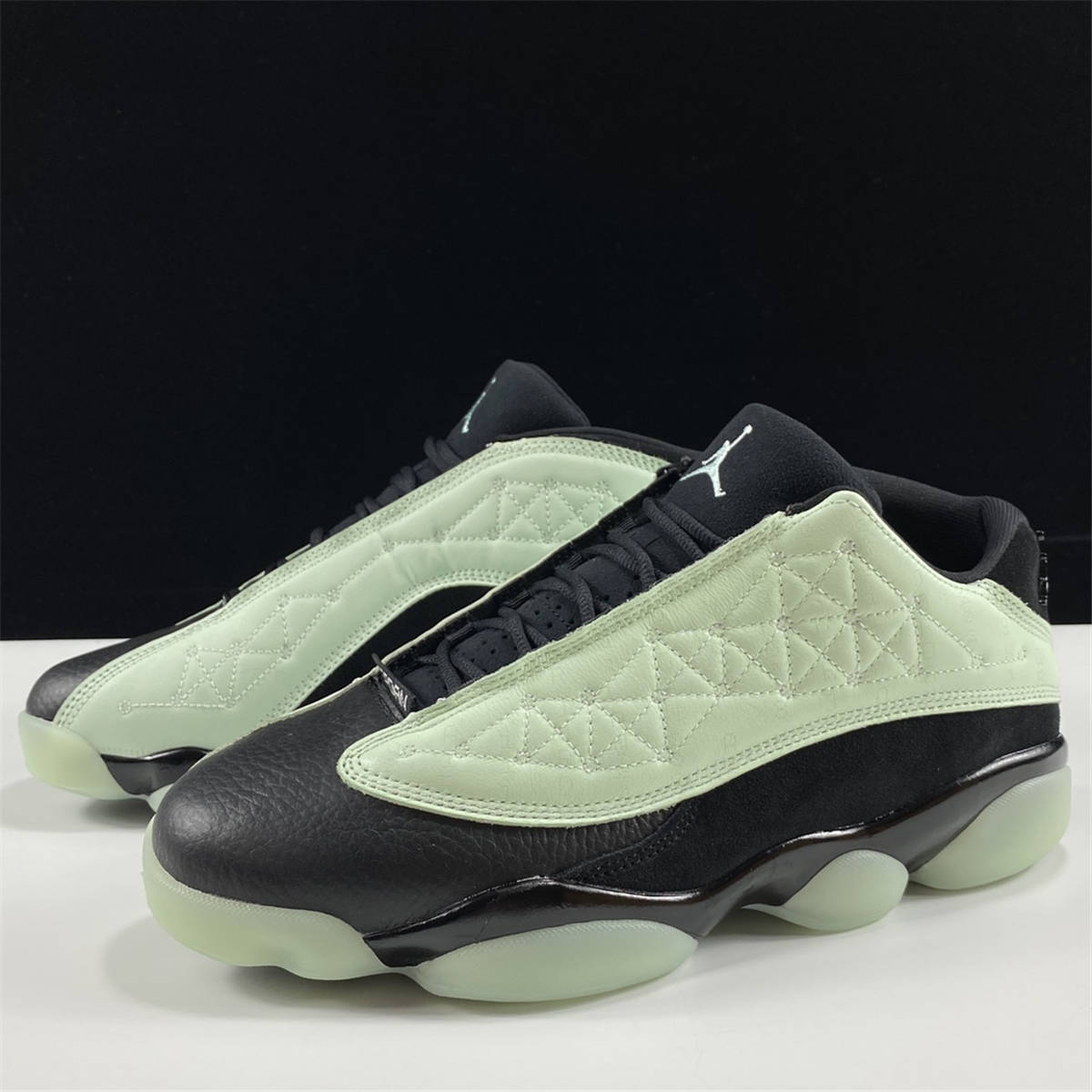 Jordan 13 Retro Low Single's Day