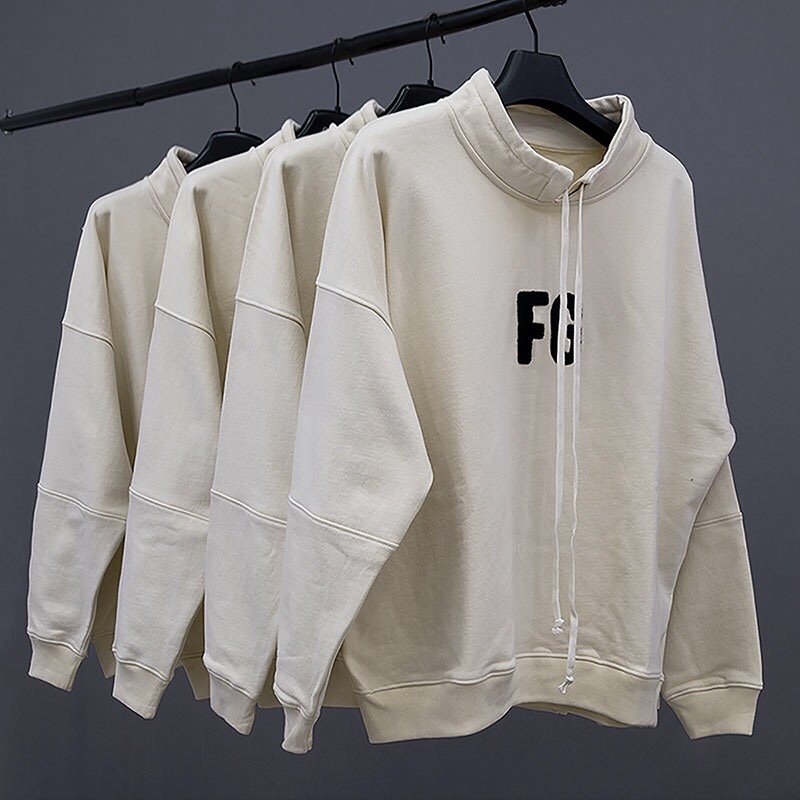 FOG 6th fg flocking print crewneck cream/black