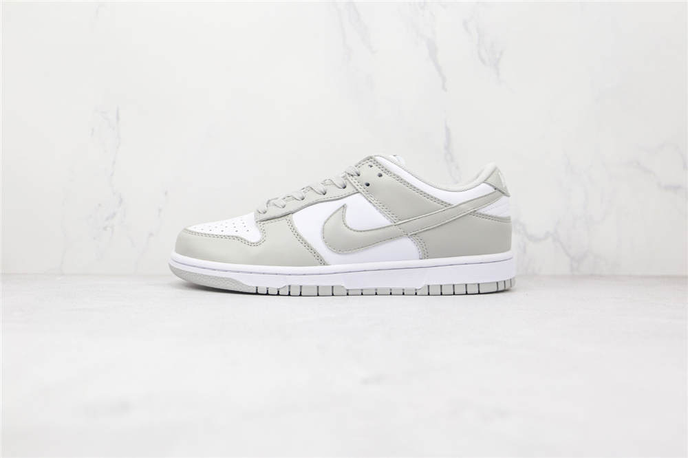 Nike Dunk Low Grey Fog