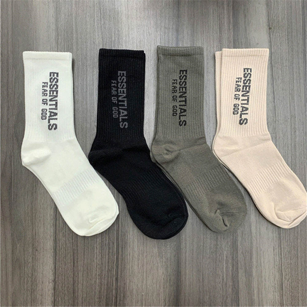 FOG ESSENTIALS letters long socks