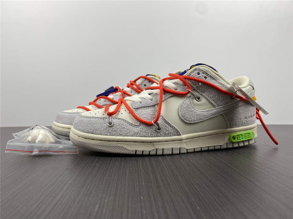 OFF WHITE x Nike Dunk SB Low Lot 13