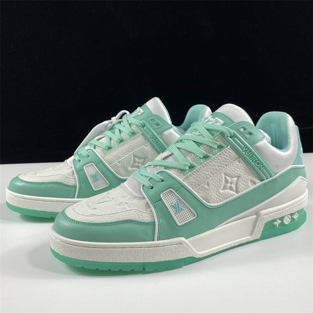 LV Trainer Green White