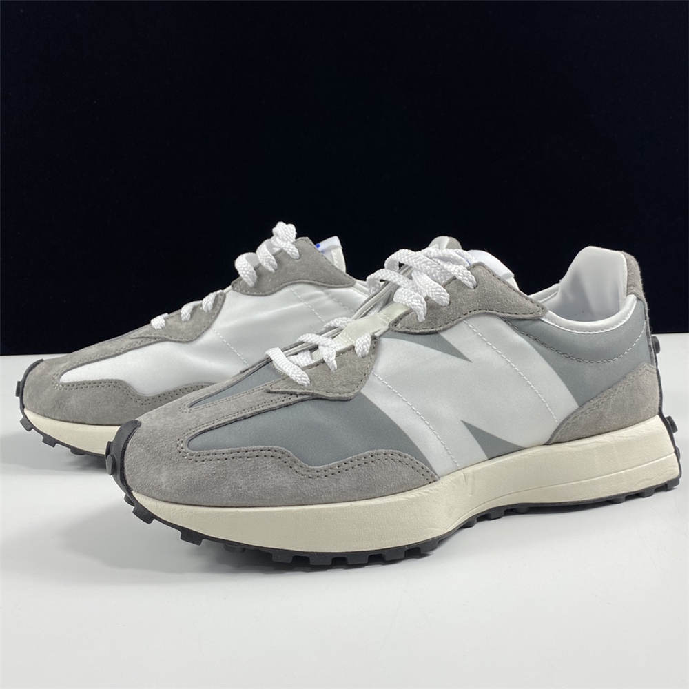 New Balance 327 Grey