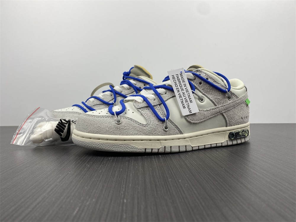 OFF WHITE x Nike Dunk SB Low Lot 32