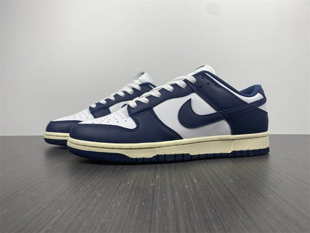 Nike Dunk Low Vintage Navy