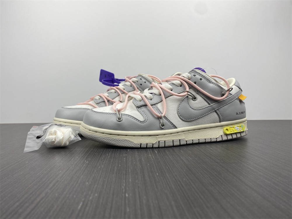 OFF WHITE x Nike Dunk SB Low Lot 24