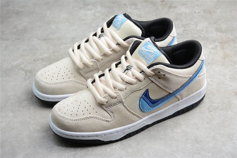 Nike SB Dunk Low Truck It