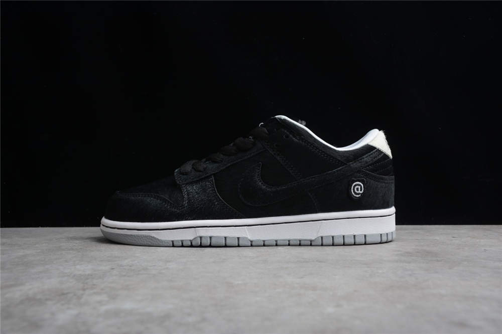 Nike SB Dunk Low Medicom Toy