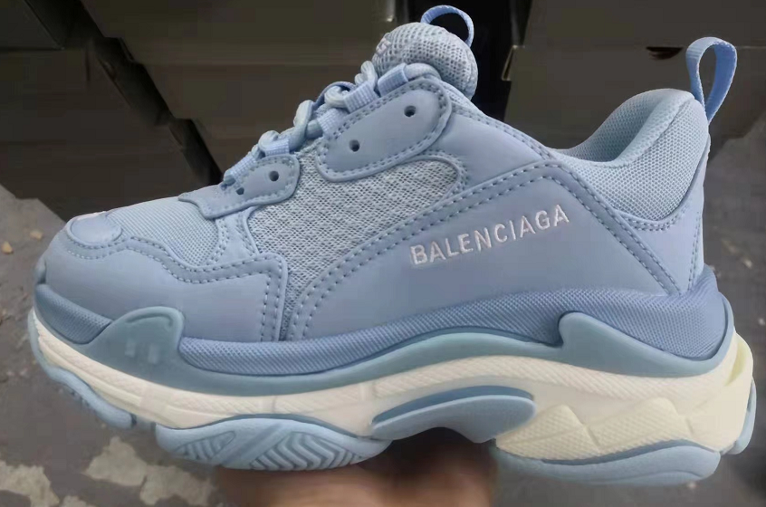 BALENCIAGA TRIPLE S blue