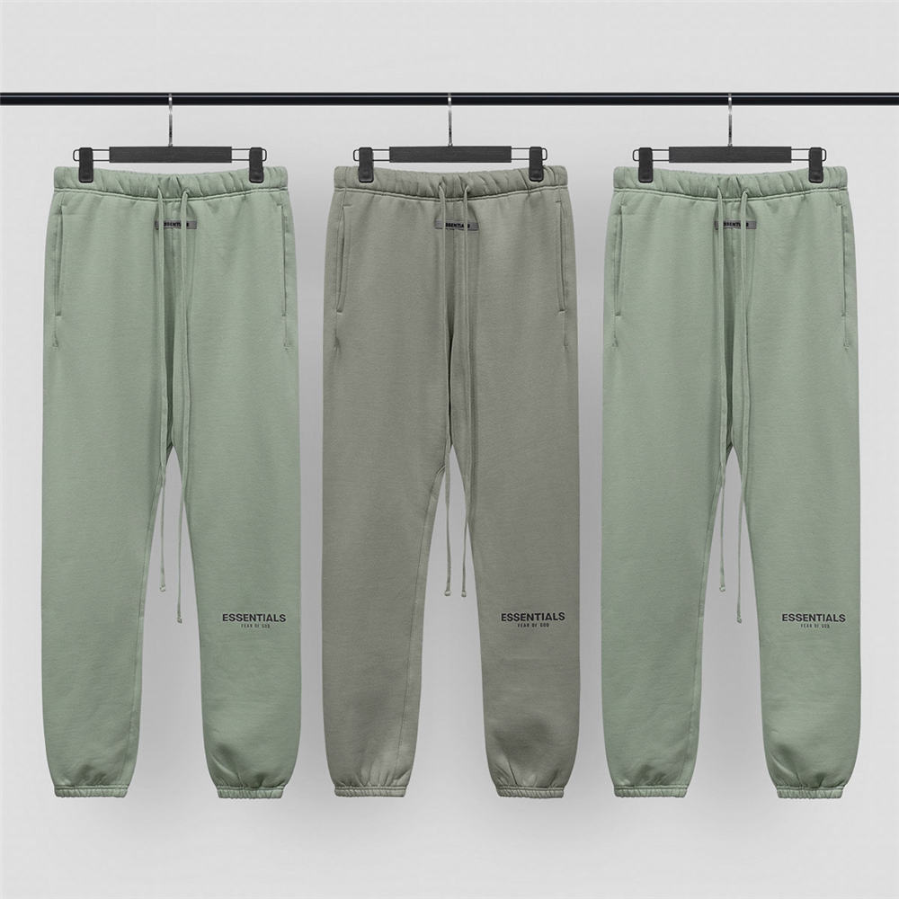 FOG ESSENTIALS PANTS Matcha green/dark green