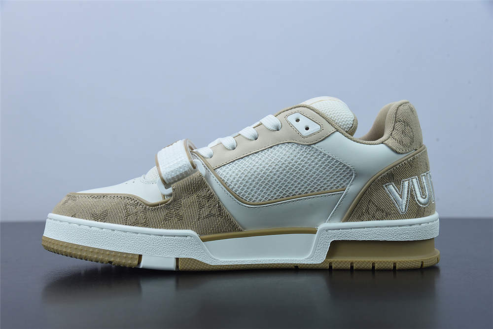 LV Trainer Sneaker Low beige