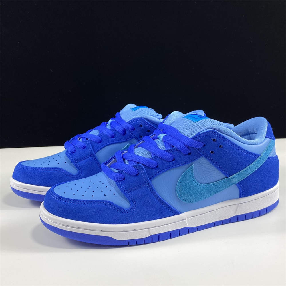 Nike SB Dunk Low Blue Raspberry