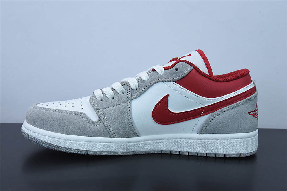 Jordan 1 Low SE Light Smoke Grey Gym Red