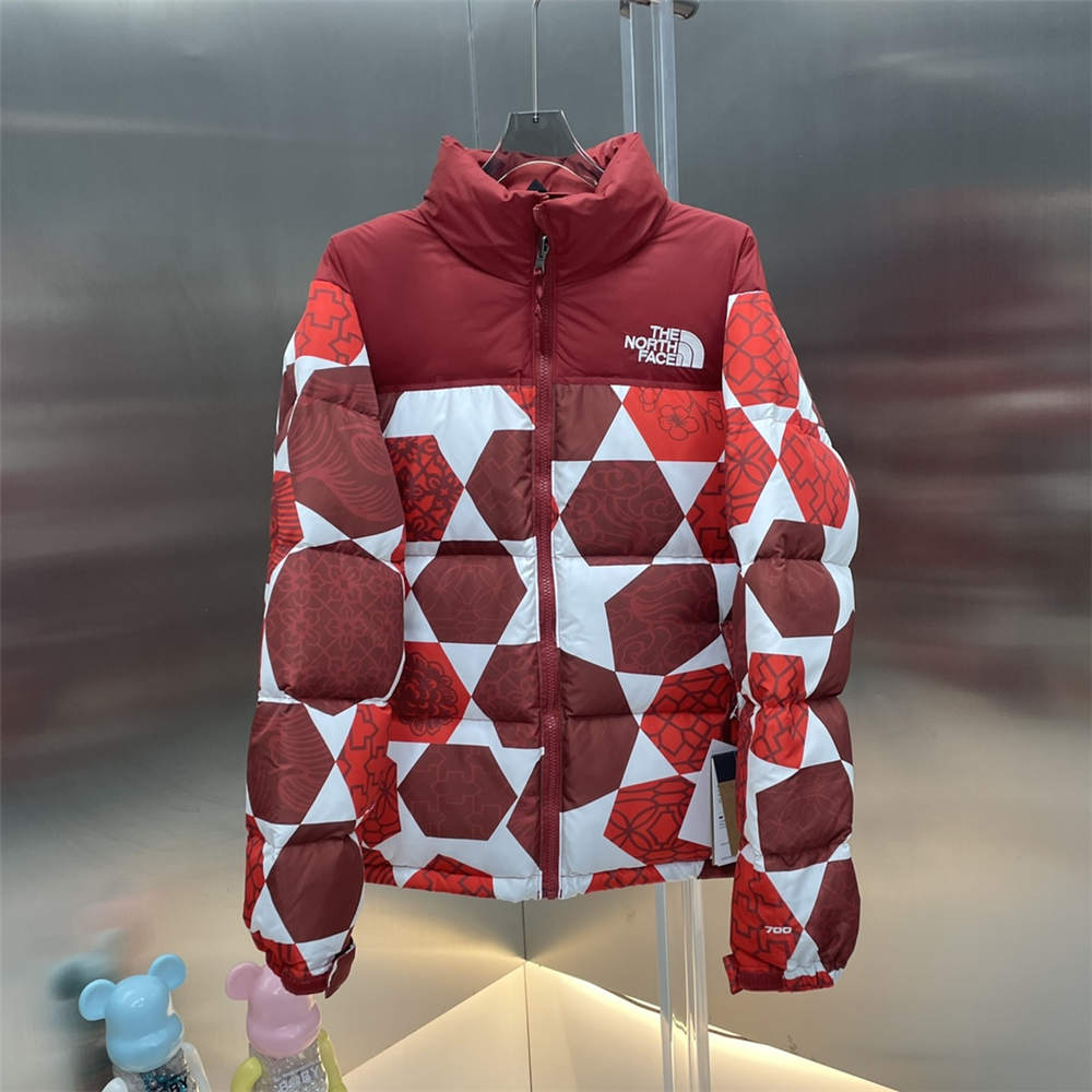 TNF 1996 Retro Nuptse IC Geo Print Jacket Fiery Red