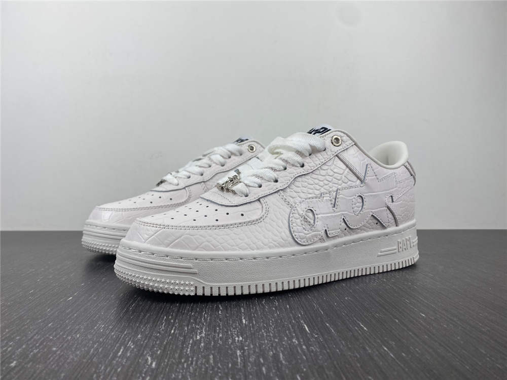 A Bathing Ape Bapesta OVO White