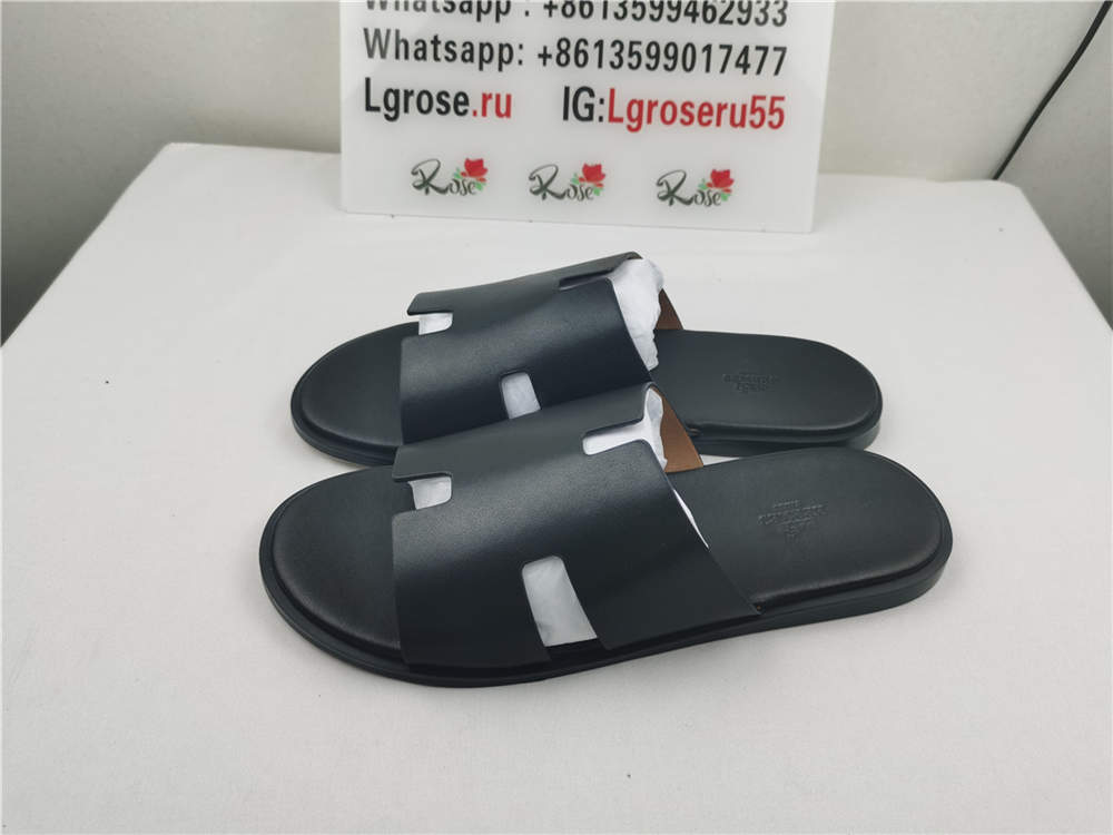 Hermes Sandals black