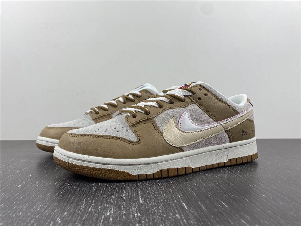 Dunk Low SE 85 White Tan