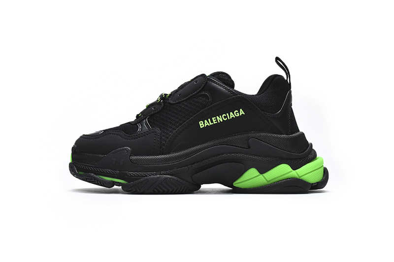 BLCG Triple S Black Green 544355 W09ON 1045