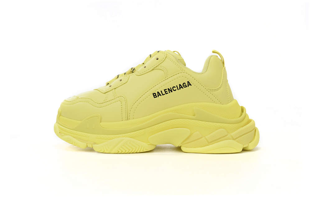 BLCG Triple S All Yellow 524039 W1FB6 2308