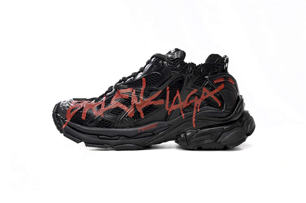 BLCG Runner Black And Red Characters 677402 W3RB1 0102