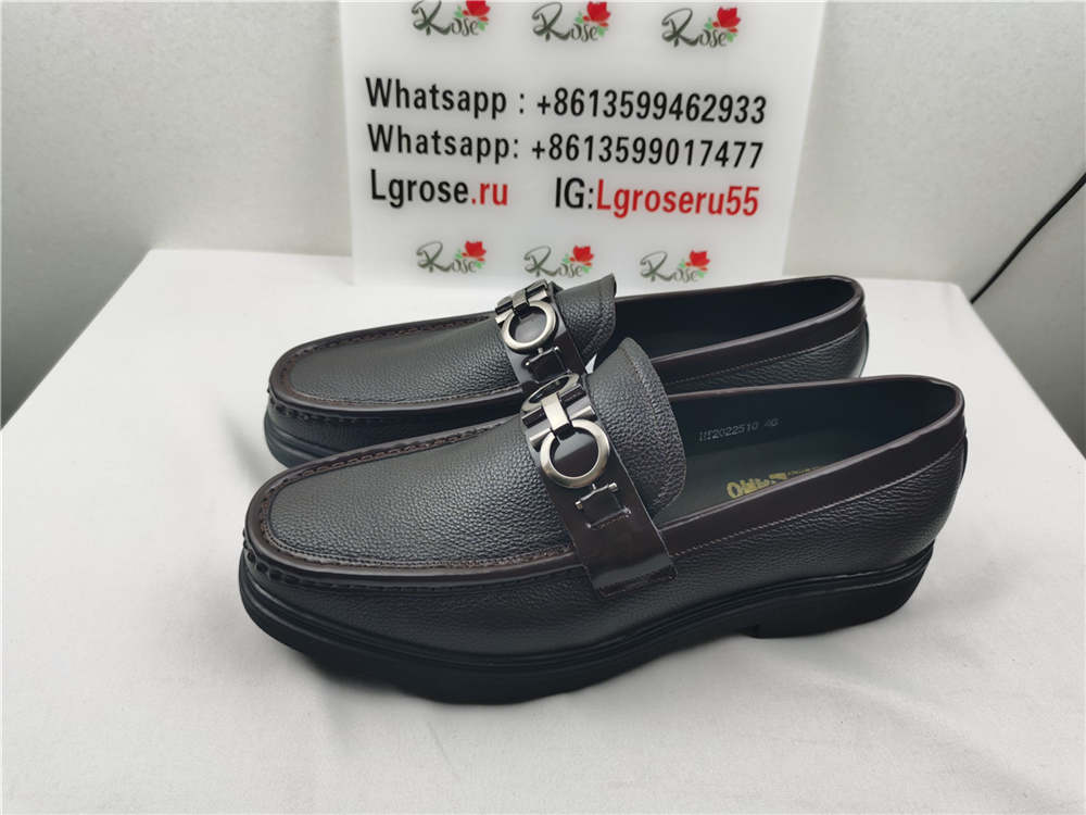 Salvatore ferragamo side gancini loafers