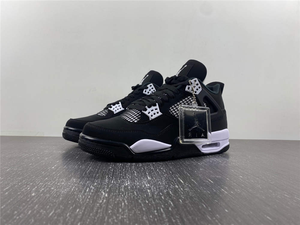 Jordan 4 Retro White Thunder