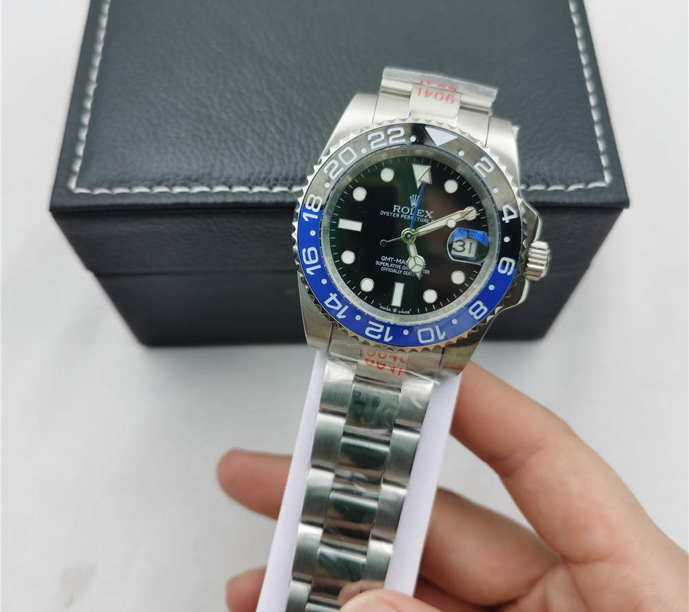 Rolex GMT Batman Bezel Replica Noob V10