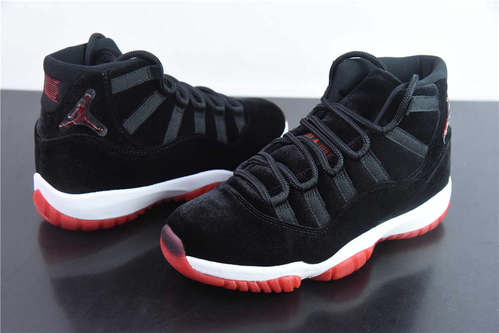 Jordan 11 WMNS Bred Velvet Black/Gym Red-White